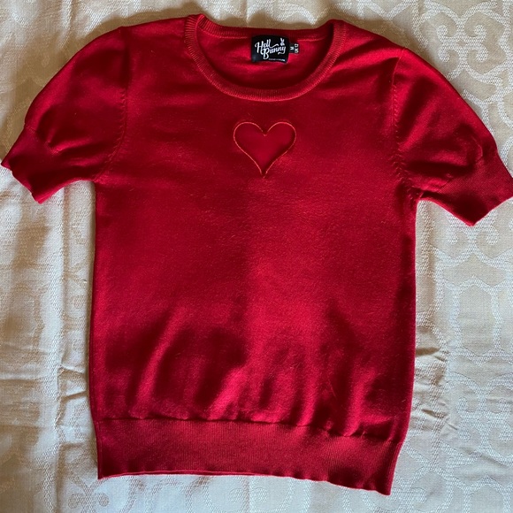 ❌❌SOLD❌❌Hell Bunny Keyhole Heart Sweater - M - Picture 5 of 7